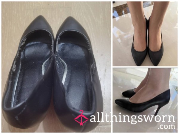 Casual High Heels Of Chinese Flight Attendants