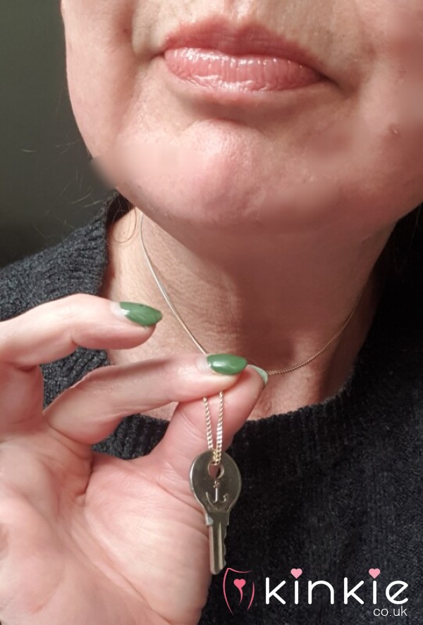 Chastity Key Holding (Midlands UK)