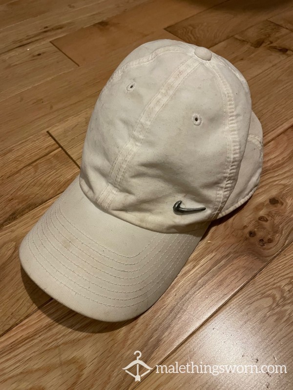 Chav Sweaty Dirty White Nike Baseball Cap With Silver Tick - Onesize