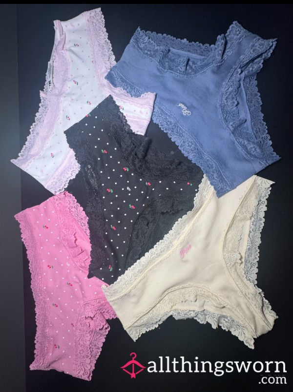 Cheekie Panties 🩷