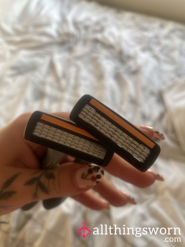 Cheeky Little Used Razors – Fresh From My Shower Shenanigans 🛁✨