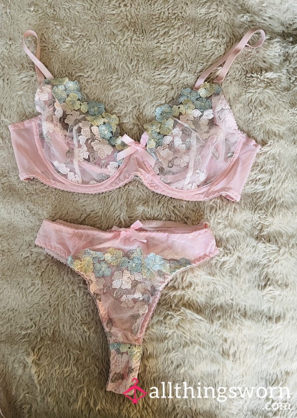 Cheeky Pink Lingerie Set