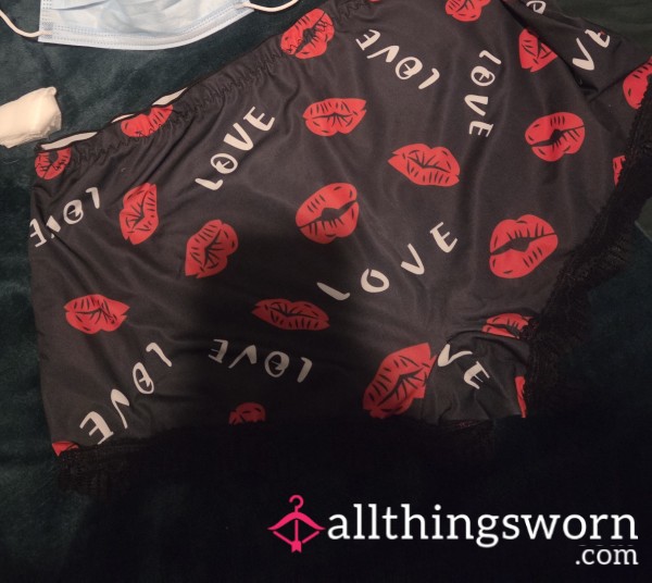 Cheeky Shorts Worn During Surgery And Had An Accident In Them