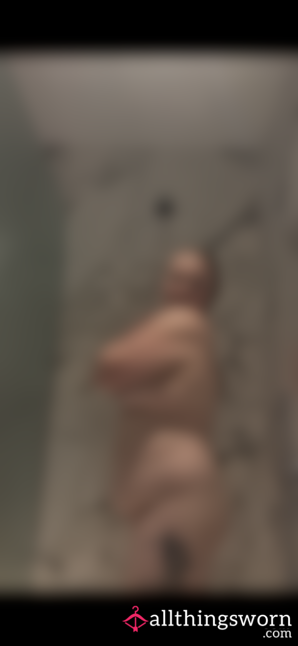 Have A Shower With Me 😉🚿 6.01 Mins