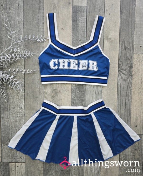 Cheerleading Outfit