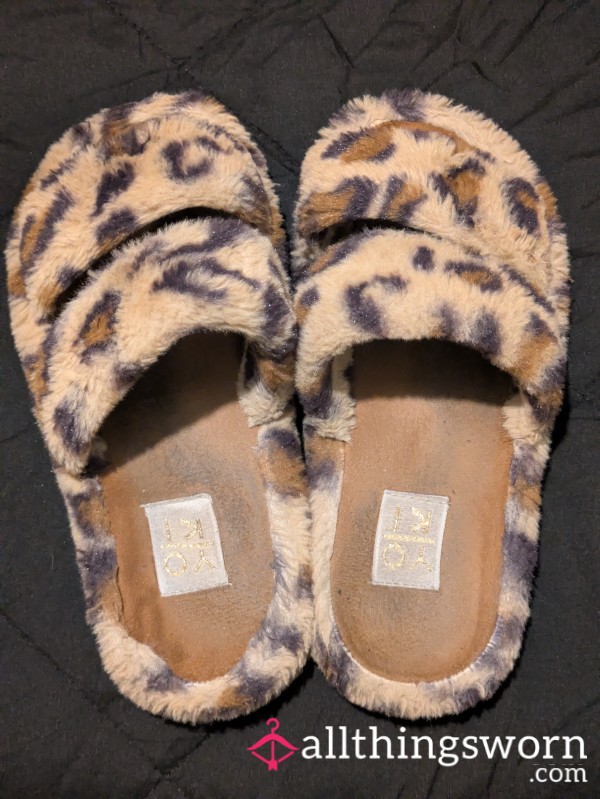 Cheetah Pattern Slippers