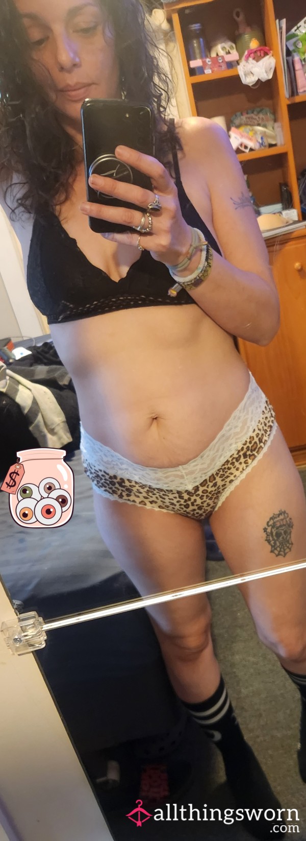 Cheetah With Lace Trim, Full Back.