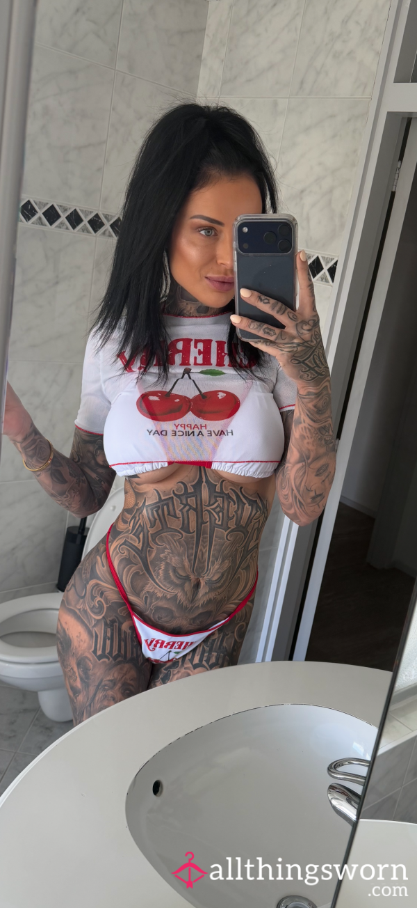 CHERRY🍒
