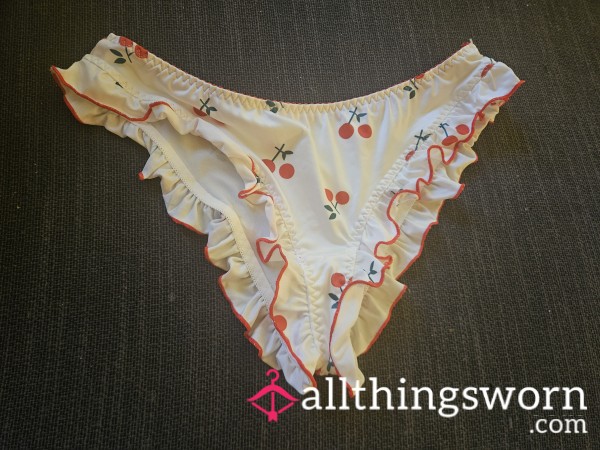 Cherry Cheeky Cut U Underwear Large