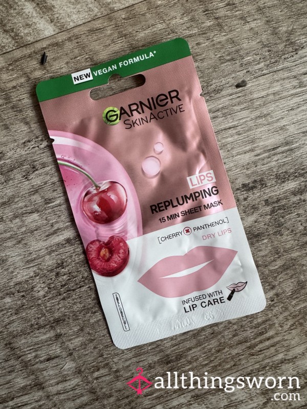 Cherry Replumping Lip Mask 🍒