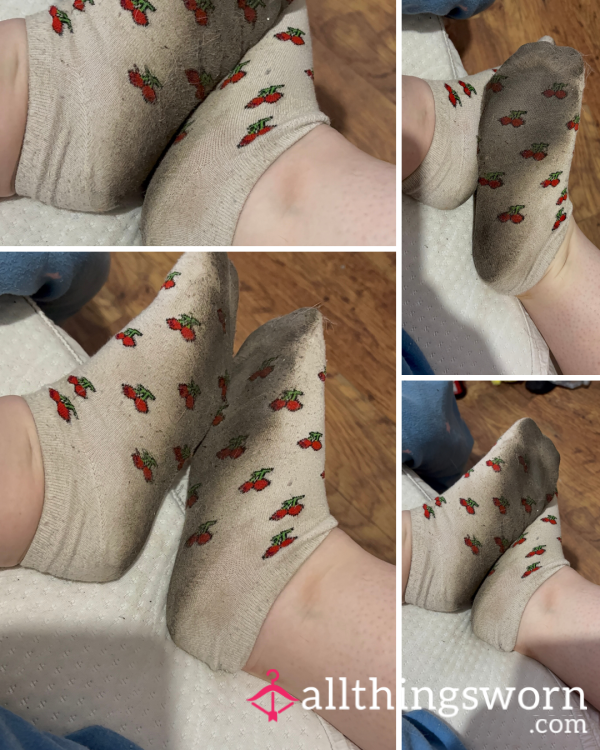 🍒  Cherry Socks – Heavily Worn & Deliciously Dirty 🍒