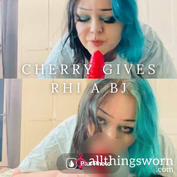 Cherry Sucks My Strap 💦