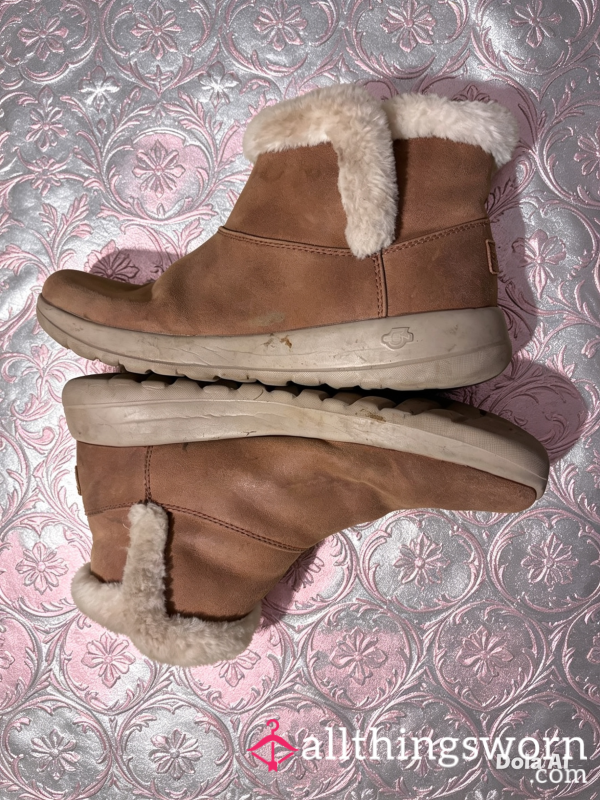 Chestnut Brown Dirty Worn Boots