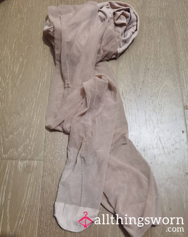 Chinese Cabin Crew Tights That Snagged Badly On A Casual Stroll.