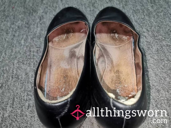 Chinese Flight Attendant Commute High Heels
