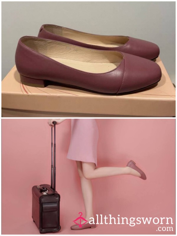 Chinese Flight Attendant's Commuter Shoes