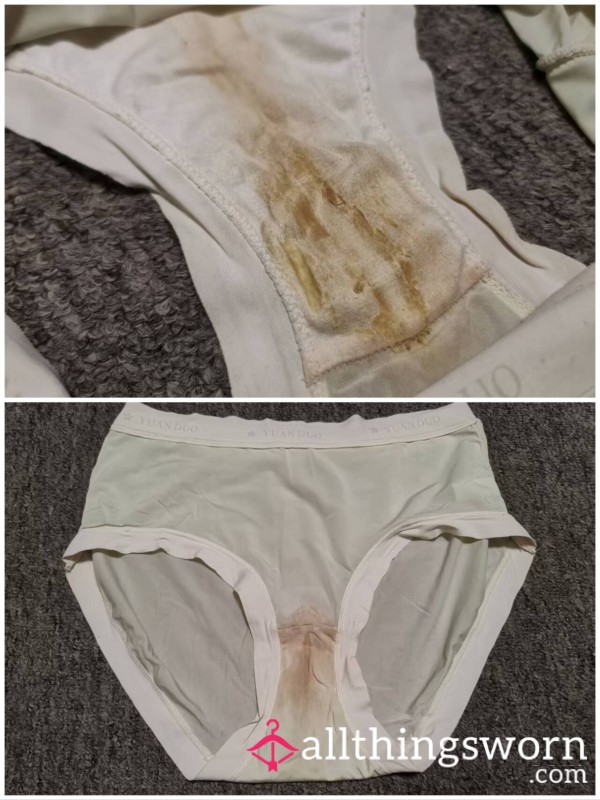 Chinese Flight Attendant's Heavily Stained Underwear