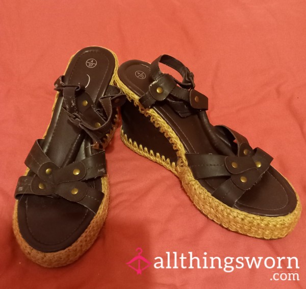 Chocolate Brown Wedge Sandles Size 4