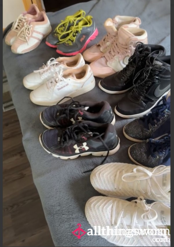 Choose From My Ma**ive Sneakers Collection!! 💯😘🥵😍