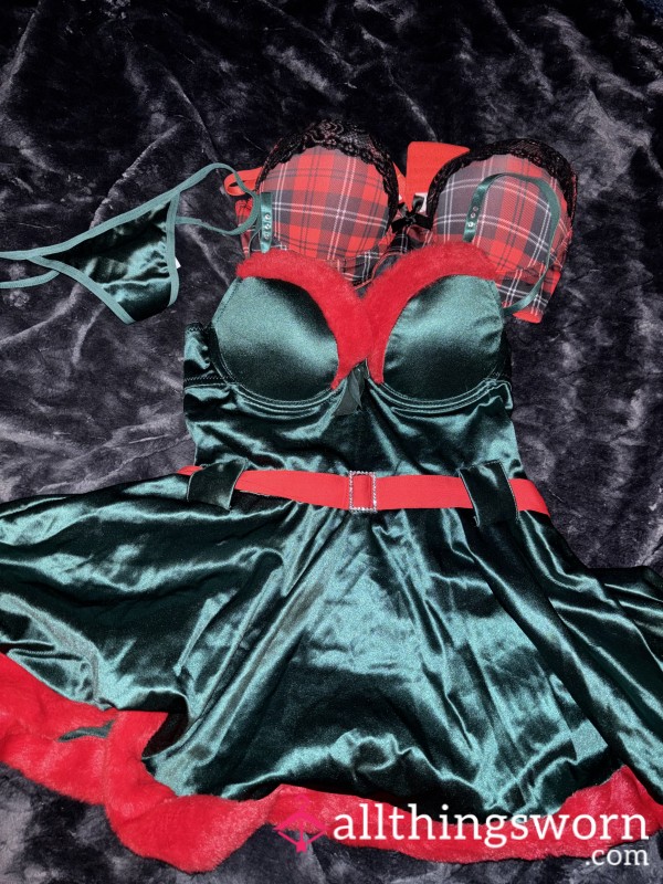 ✨ Christmas Outfit! 🎄bent Down Full A**!