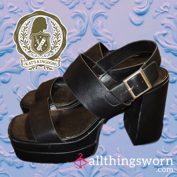 Chunky Strappy Platform Sandal Heels | Size 9