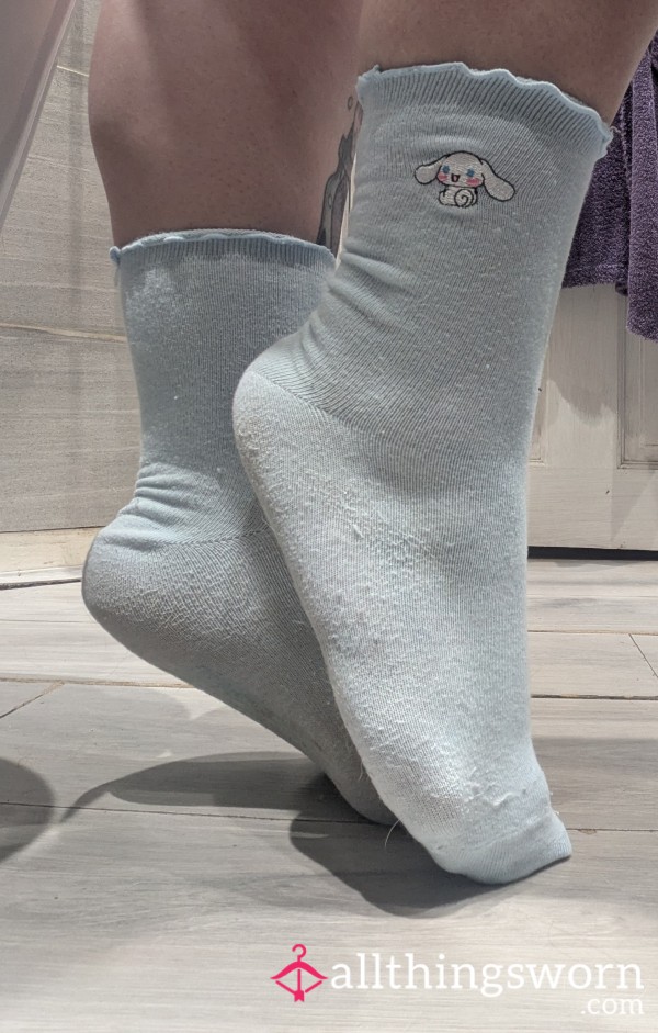 Cinnamon Roll Socks (baby Blue)