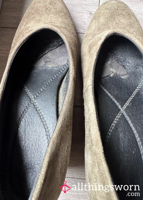 CK High Heels, Size 38, Us Size 7 Brown Suede, Heel Height Of About 3-4cm,