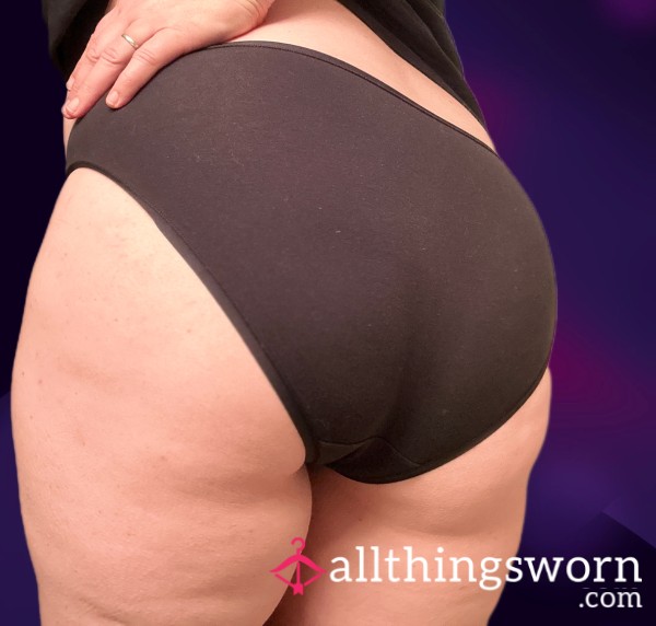 Cla**ic Black Cotton Full Back