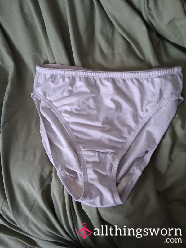 🤍 Cla**ic White Cotton Panties 🤍 Everyday Favorite & Worn Just For You