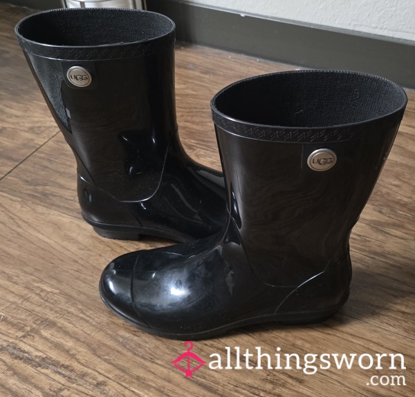 Cla**y Black Shiny UGG Rain Boots