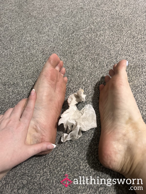 Foot Fetish: Cleaning My Dirty Toes