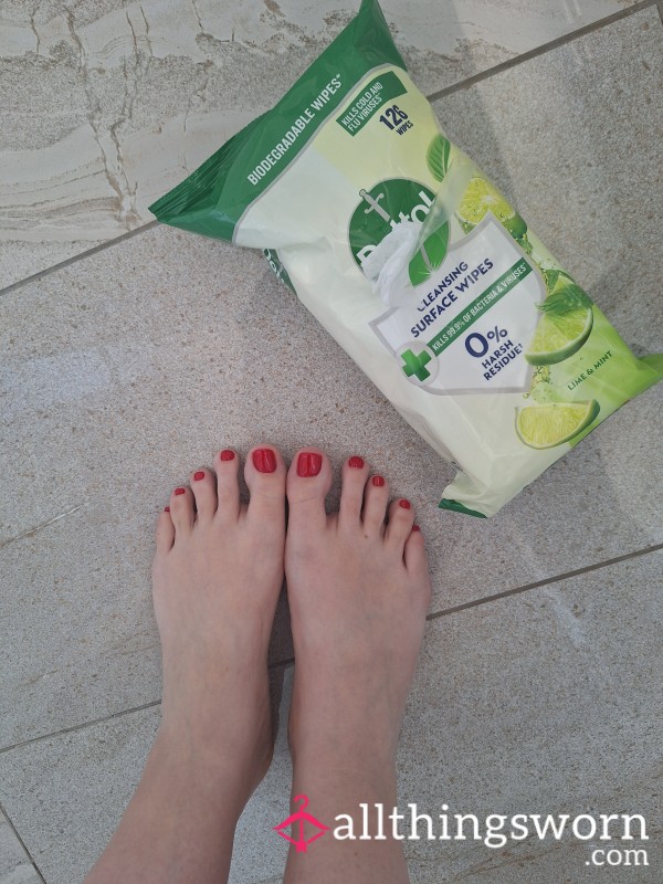 ✨ Cleaning With My Feet ✨