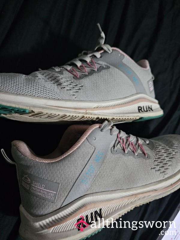 Cleaning Work Shoes Worn Daily For 1 Month