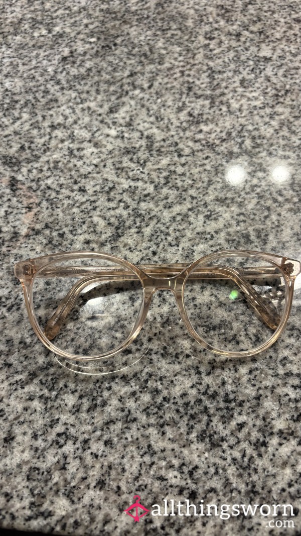 Clear Pink Gla**es 👓