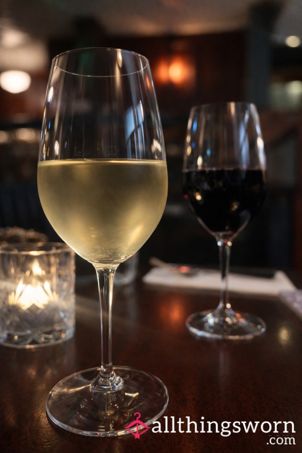 🥂 Clink Clink... The First Round Always Tastes Better When It's On You 🍾