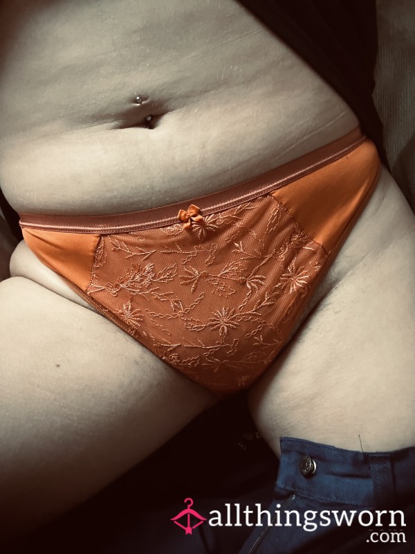 Clip Off Me C*mming For My Di**o & A Small Amount Of Squirt