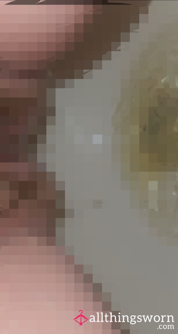 Close Up, Full Bush Pi*s Vid