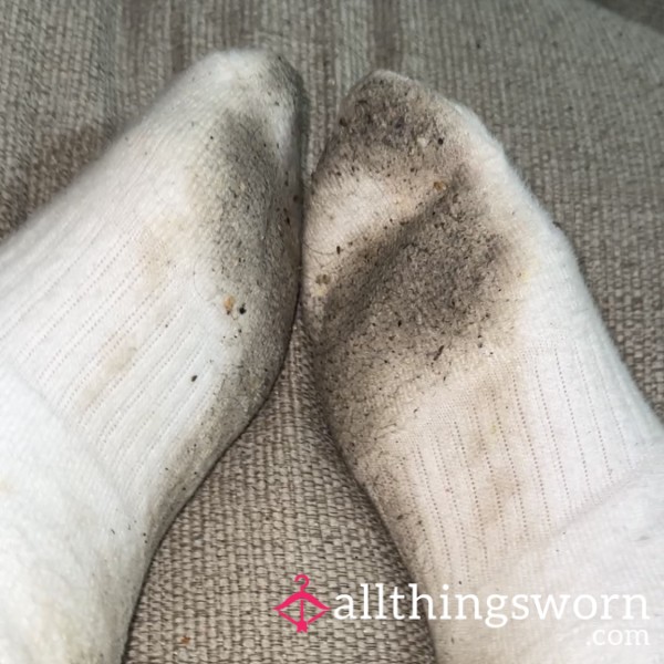 Video Close Up & P**ling Off My Filthy Dirty Stinky Nike Socks, Includes Toe Jam, Heels Soles