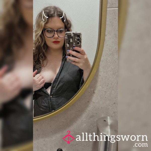 Close Up POV Of A 🍋 Wank