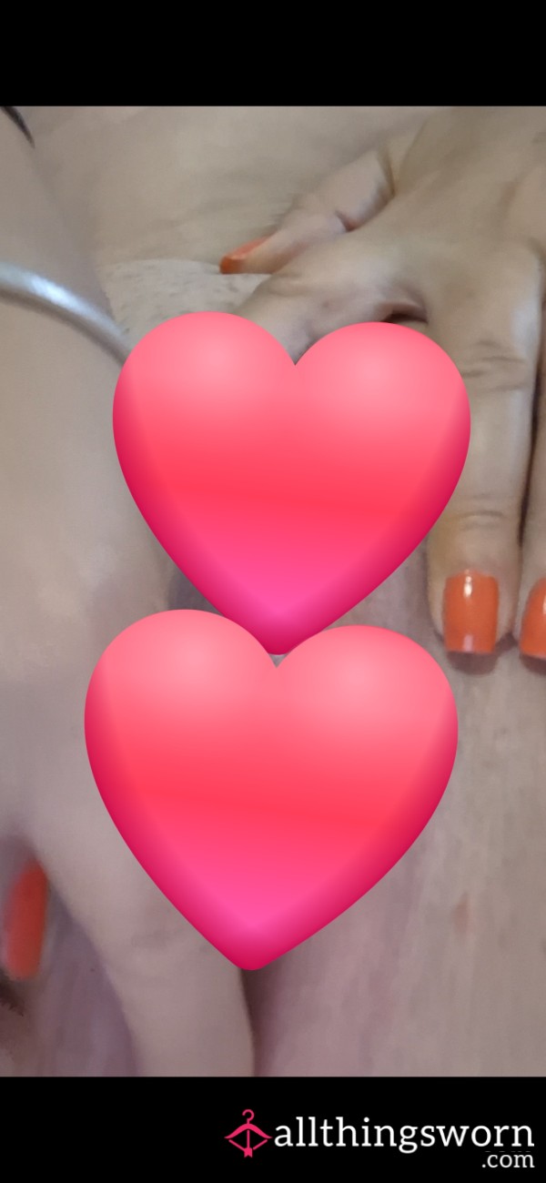 Close Up Rubbing My Clit Video