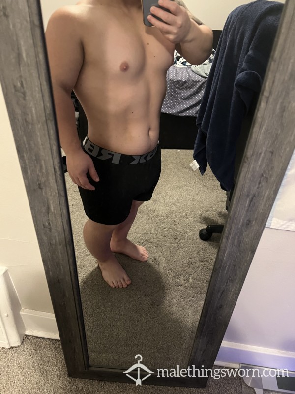 Closet Pi*s