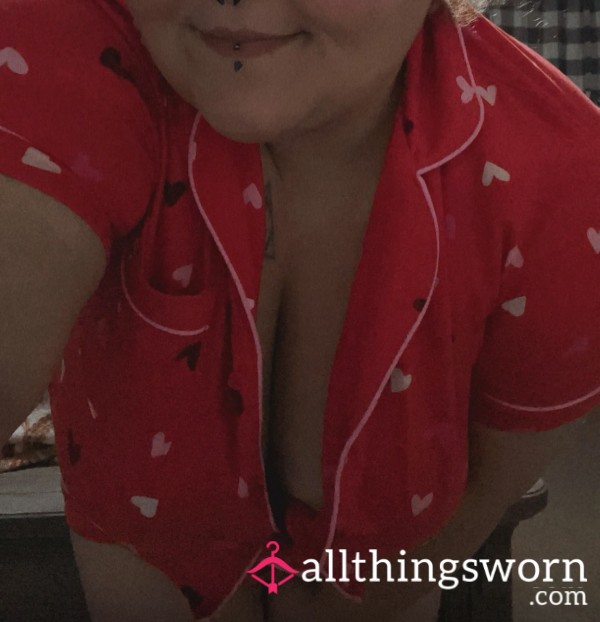 CloseUp Chest View, Soft Skin, Natural Curves