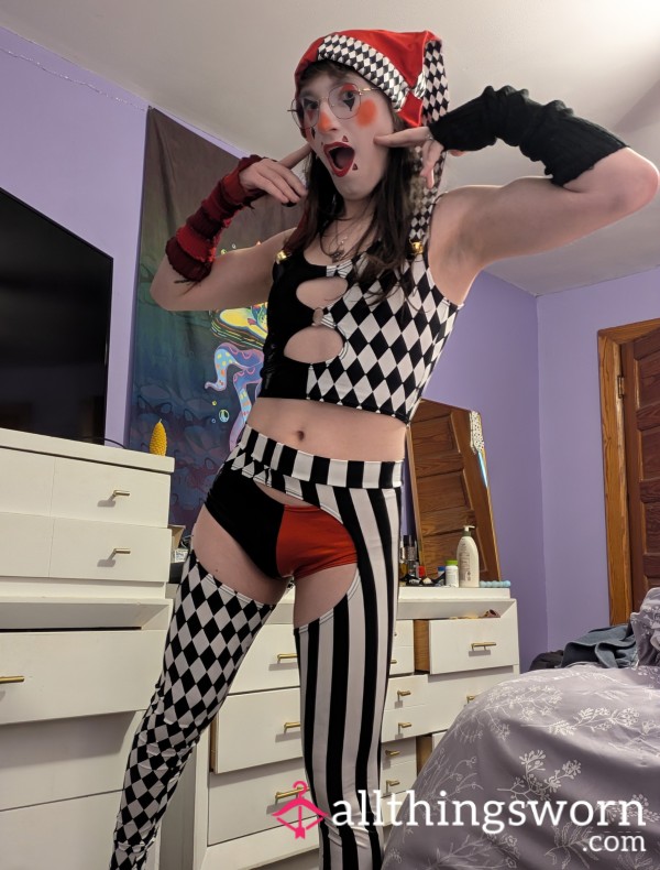 Clowning Around 🤭🤡