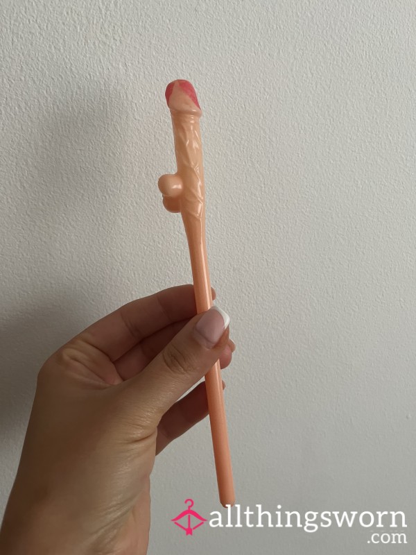 C*ck Straw Covered In My Red Lipstick 💄