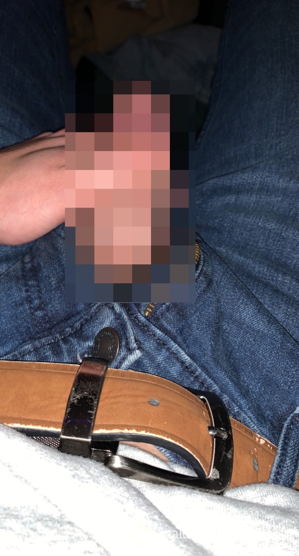 C*ck THRU JEANS 🤤🍆
