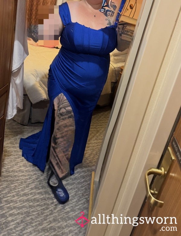 C*cktail Dress Well Worn Over 24 Hours Never Been Washed