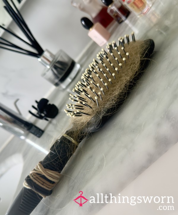Coconut Infused Hairy Hairbrush