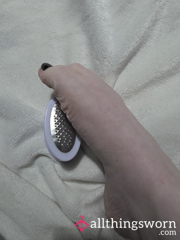 Collecting Foot Dust