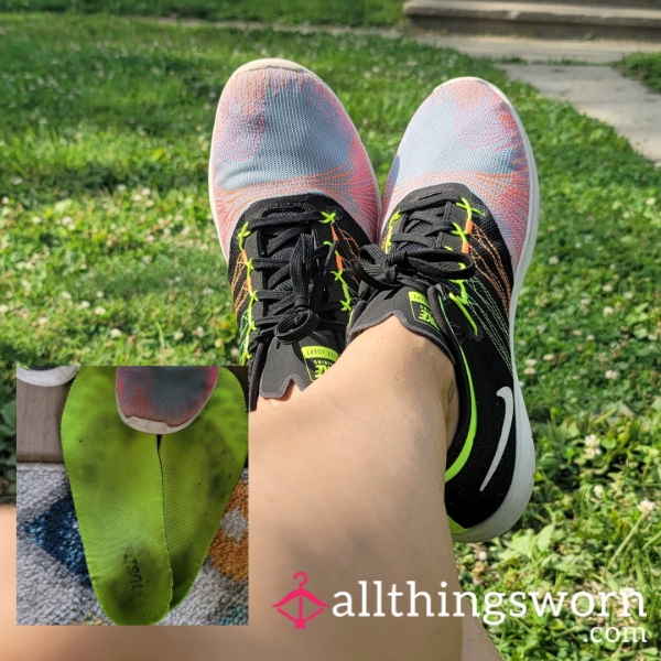 🌈 Colorful Old Worn Nike Flex Adapt W/ Dark Footprints