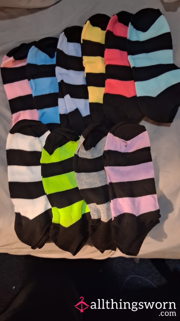COLOURED STRIPED SOCKS!!!